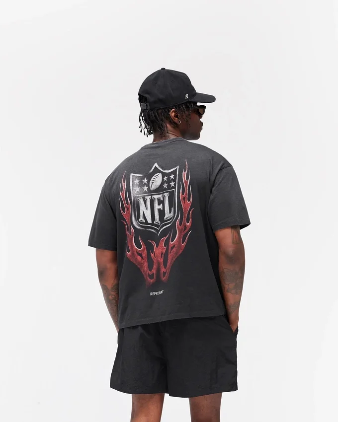 NFL Shield x Represent T-shirt NFL Shield x Represent T-shirt